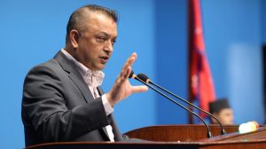 सबैको सहमतिमा संविधान संशोधन हुन्छः गगन थापा