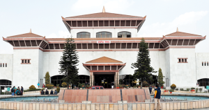 प्रतिनिधिसभाको बैठक बस्दै प्रधानमन्त्रीसँग सवालजवाफ (लाइभ)