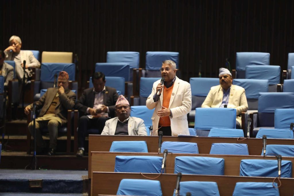 ‘सरकारले अमेरिकी सहयोगका सम्बन्धमा स्पष्ट प्रतिवेदन बनाउनुपर्छ ’