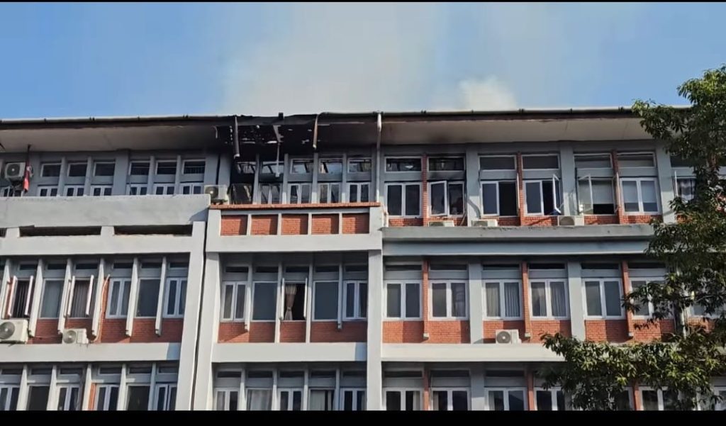 खानेपानी मन्त्रालयमा भएको आगलागीको छानबिन गर्न माग