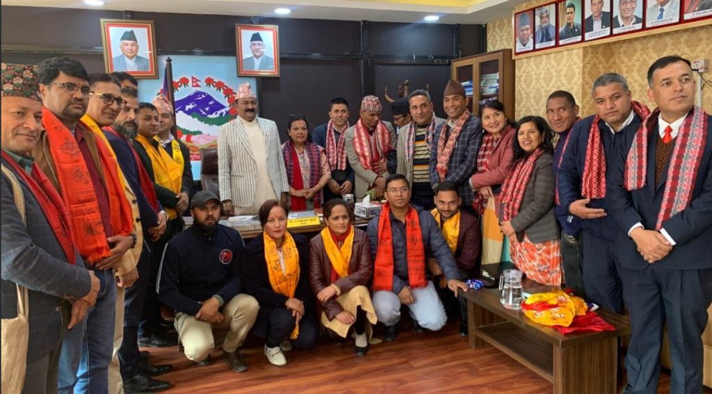 सामान्य प्रशासनमन्त्रीसँग निजामती कर्मचारी संगठनको भेट, उच्च अदालतको फैसला कार्यान्वयन गरिदिन आग्रह