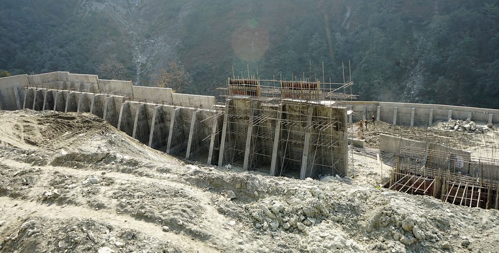 राहुघाटमा निर्माणाधीन सवस्टेशन