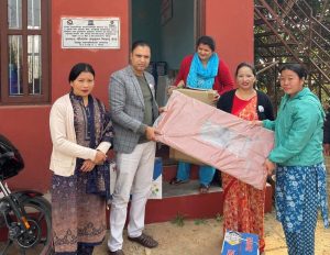  गोरखाका महिलालाई अनुदानमा नगरपालिकाले दियो सिलाइ मेसिन