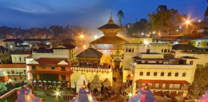 पशुपतिमा आएका नागा बाबासहित साधुसन्तलाई दक्षिणा र भोजनसहित बिदाइ गरिँदै