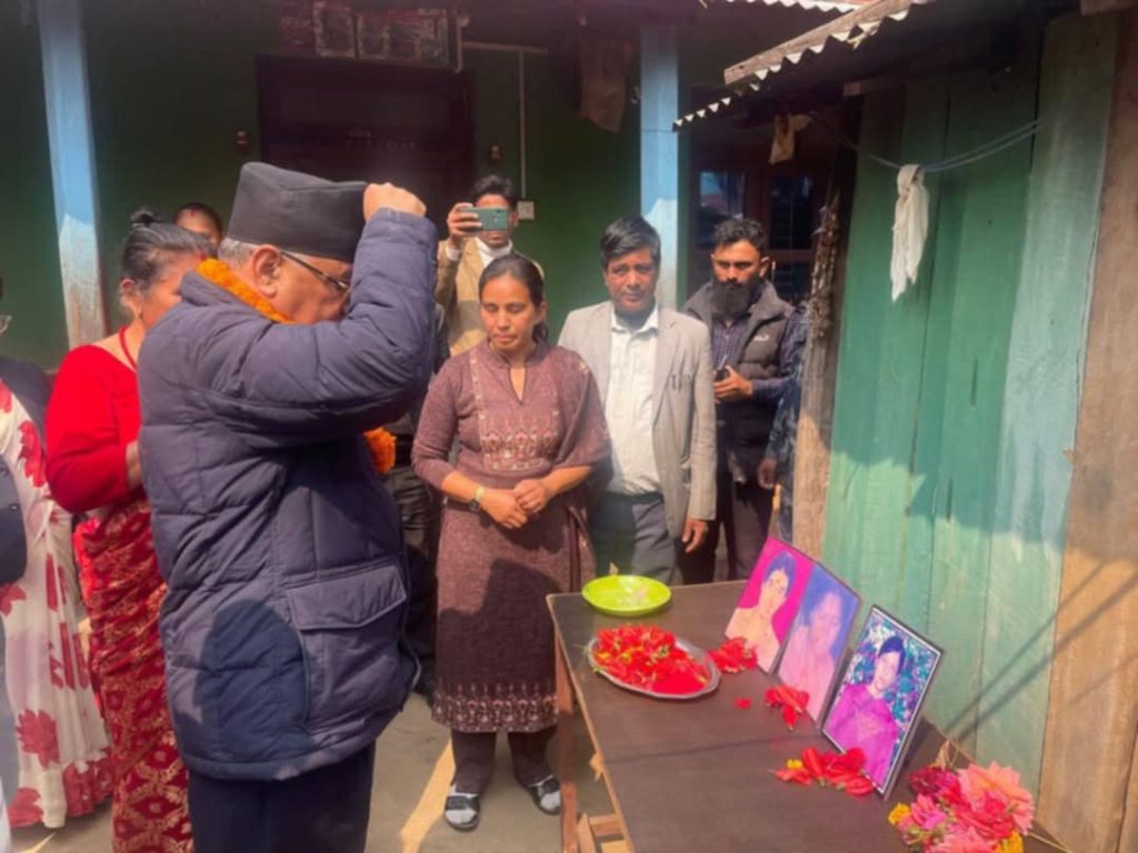 निर्वाचन क्षेत्रको विकासमा समय दिने अध्यक्ष दाहालको प्रतिबद्धता