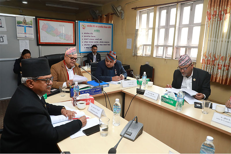 त्रिविको अध्ययन प्रतिवेदनमाथि समितिले थाल्यो छलफल