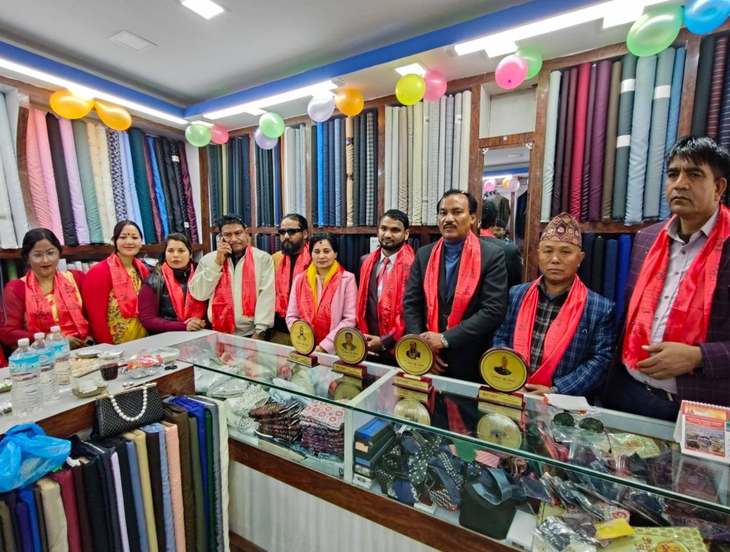 गल्कोपाखामा सञ्चालनमा आयो ‘स्टार्ट बेस्ट टु बेस्ट’ सुट हाउस
