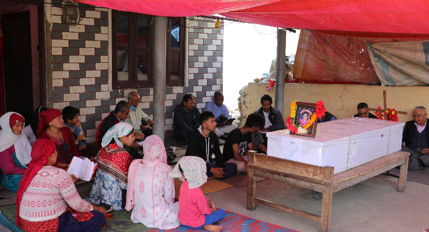 वैदेशिक रोजगारीको पीडा :११ महिनापछि बाकसमा फर्किएकी तिलमाया