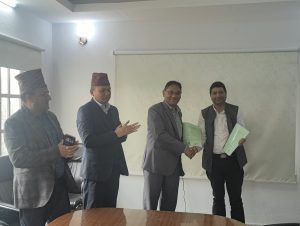 वानटाङ खोलामा पक्की पुल निर्माण गर्न ठेक्का सम्झौता