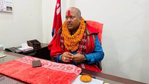 महामूर्खको उपाधि मुख्यमन्त्री सिंहलाई दिइने