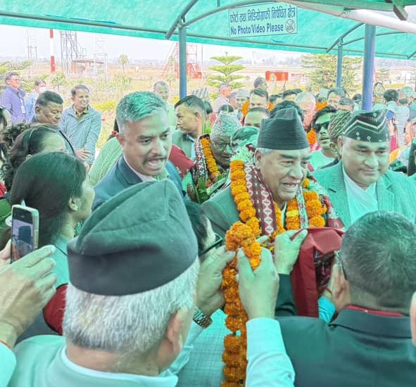 सरकार सञ्चालनमा कुनै समस्या छैन : सभापति देउवा