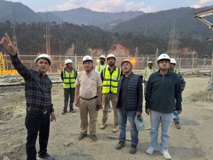 एक महिनाभित्र मध्यभोटेकोशी र खिम्ती–बाह्रबिसे प्रसारण लाइन सम्पन्न गर्न निर्देशन