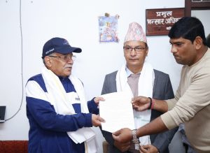 महोत्तरीको भिट्ठामोड सुख्खा बन्दरगाह निर्माणमा सहयोग गर्ने अध्यक्ष प्रचण्डको प्रतिबद्धता