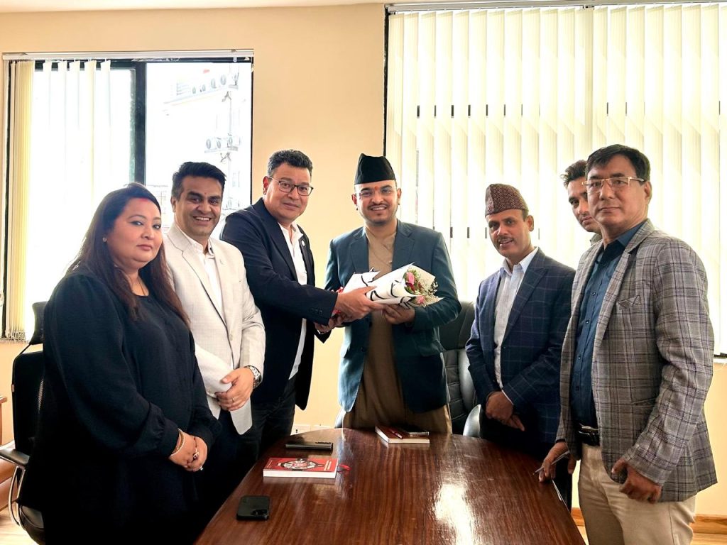 नाडा पदाधिकारी र बीमा प्राधिकरणबीच विद्युतीय सवारी नीतिबारे छलफल