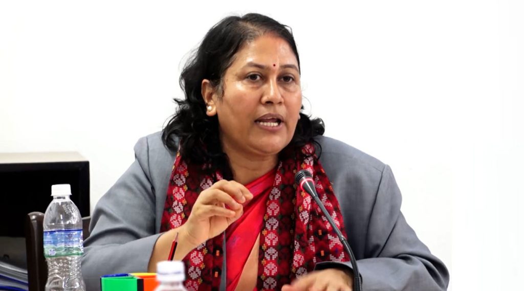 शिक्षक आन्दोलनको दबाब बढेपछि मन्त्री भट्टराईले दिइन् राजीनामा
