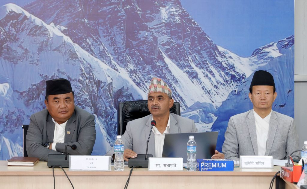 सेनालाई जिम्मा दिएको काठमाडौं–तराई द्रूतमार्गको प्रगति सोचेजस्तो भएन : रक्षामन्त्री राई