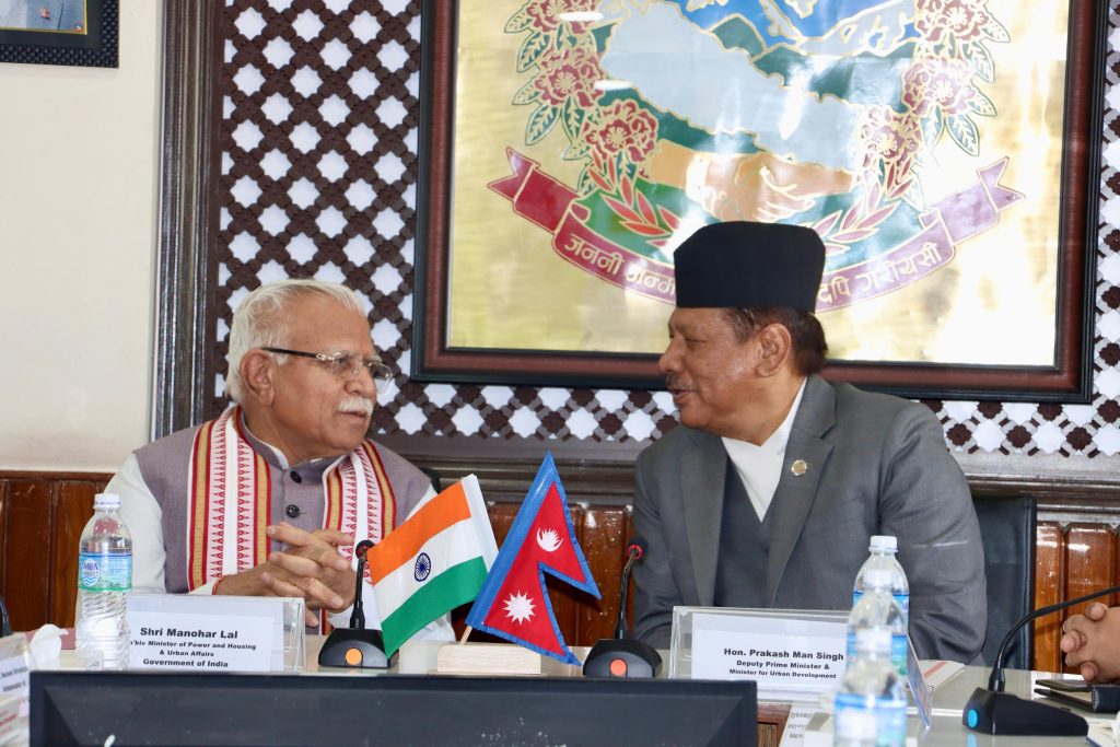 उपप्रधानमन्त्री सिंह र भारतका विद्युत्मन्त्रीबीचको भेटमा कुन कुन  विषयमा भयो छलफल ?