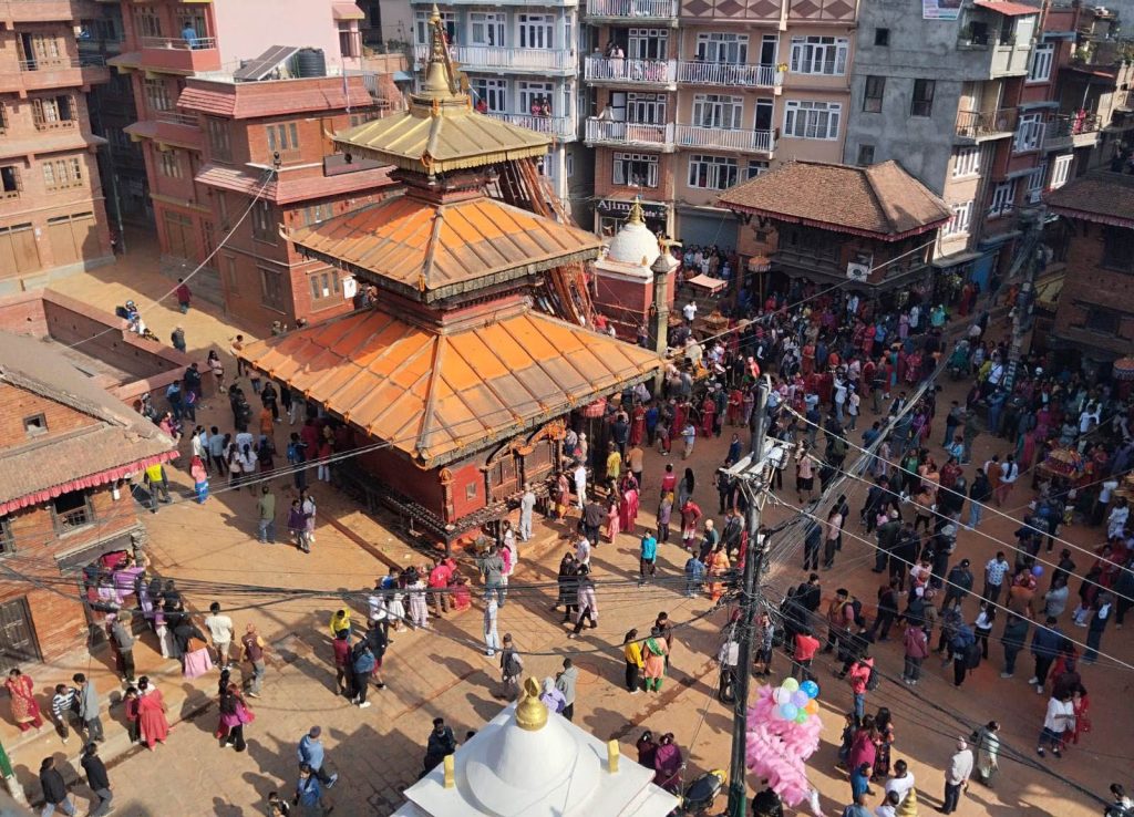 सिन्दुर खेलेर मनाइयो सुथसिया जात्रा