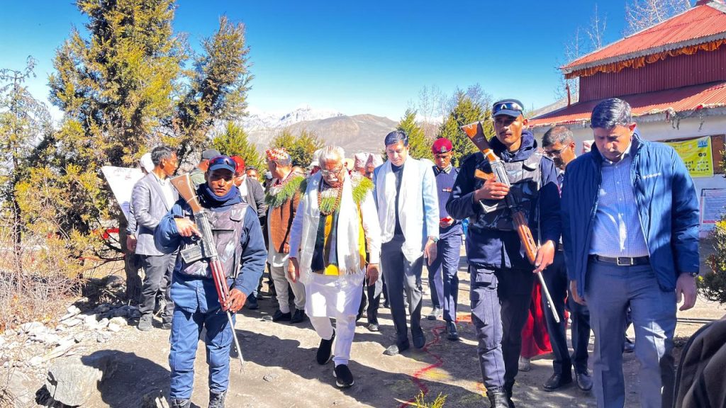 भारतीय विद्युतमन्त्री खट्टर सहित १६ सदस्यीय टोली मुक्तिनाथमा