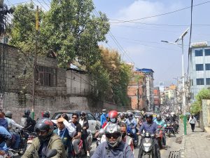 आन्दोलनका कारण सर्वसाधारणलाई सास्ती