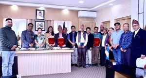 चन्द्रागिरिद्वारा कीर्तिपुर, धुनिबेँसी र दक्षिणकाली नगरपालिकालाई सहयोग