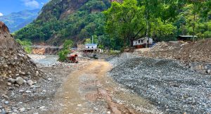 दुई दशकपछि सडक स्तरोन्नति