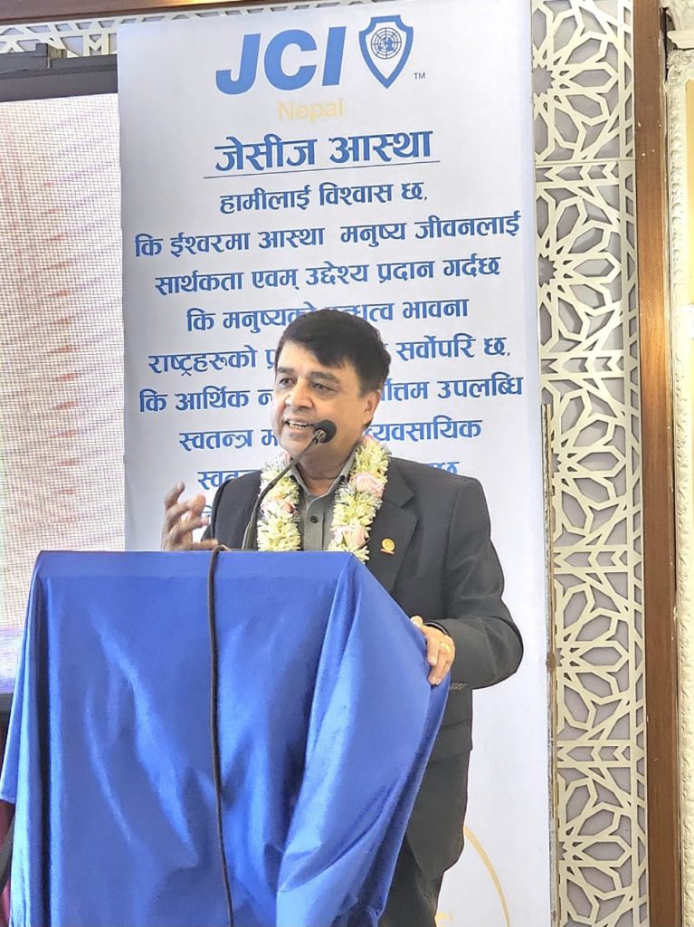 नेपालमा जति सम्भावना अन्त कतै छैन्, युवाले आफ्नै देशमा केही गर्नुपर्छ : अध्यक्ष ढकाल