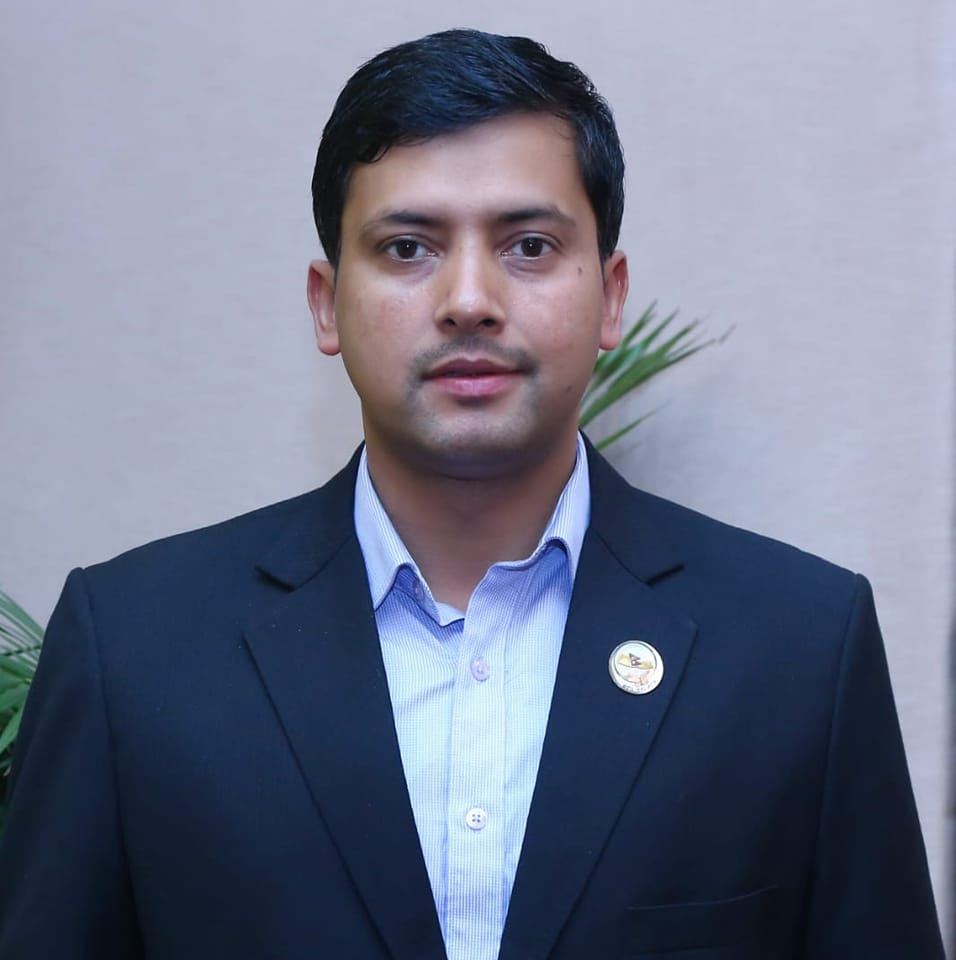 सभामुख संसद्को गरिमा मिचेर सरकारको सहजकर्ता बन्नुभयो : एमाले सचिव बर्तौला