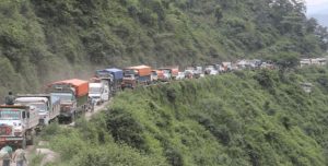 सात ठाउँको अवरुद्ध सडक खुलाइयो, तीन ठाउँ अझै बाँकी