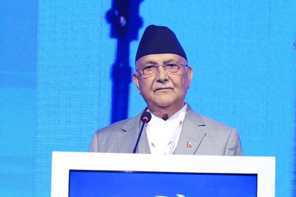 हिमालहरु जोगाउनु पृथ्वी, महासागर र स्वयं मानवता जोगाउनु हो : प्रधानमन्त्री