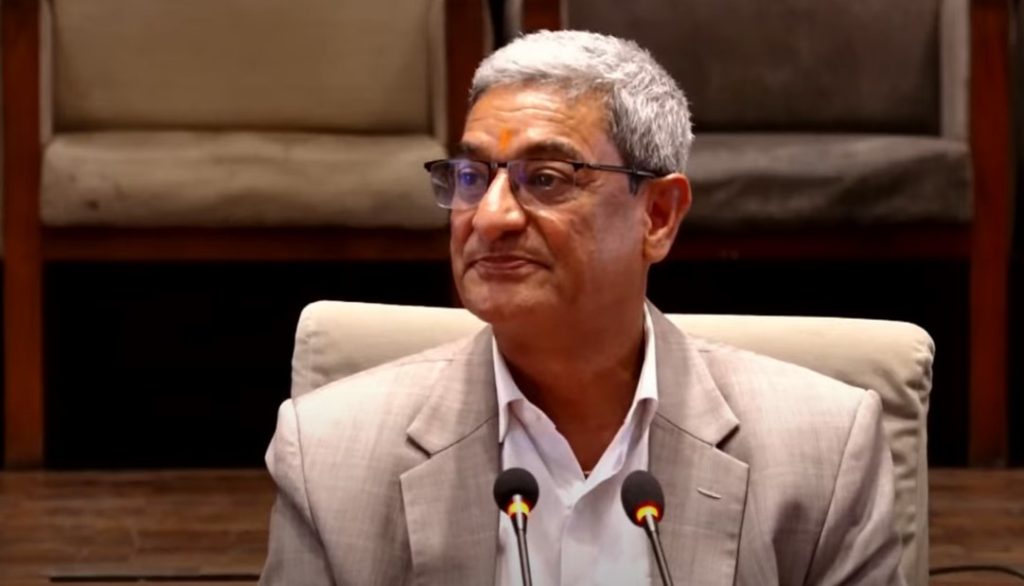 आयोगमा बयान दिन पुस १४ गते जान्छुः पूर्वगृहमन्त्री लेखक