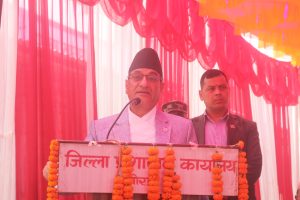 देशको अर्थतन्त्र लयमा आइसक्यो : गृहमन्त्री लेखक