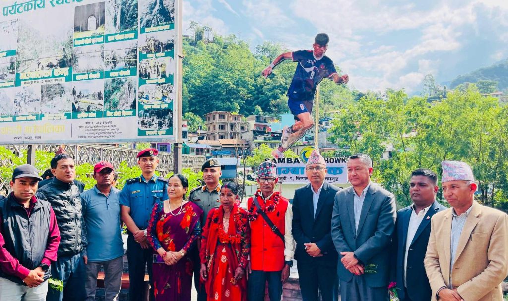 चर्चित फुटबलर सावित्राको सम्मानमा ‘साम्बा चोक’ नामाकरण
