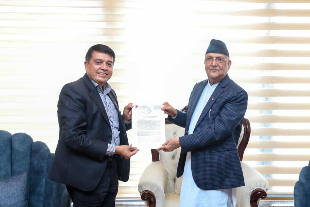 प्रधानमन्त्री ओली र महासंघ अध्यक्ष ढकालबीच भेटवार्ता, बजेट र अन्य नीतिगत विषय सम्बोधन गर्न आग्रह