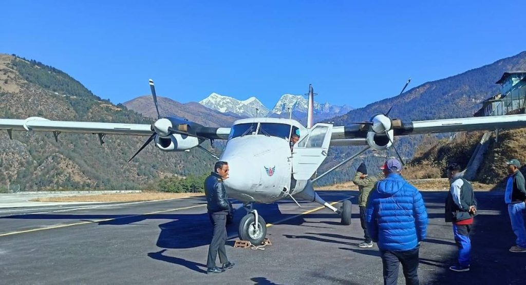 फाप्लु विमानस्थलमा १७ दिनपछि उडान