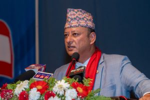 व्यापक विरोधपछि ‘टेक एन्ड पे’ सच्याउँदै सरकार, अर्थको जवाफ  कुर्दै  उर्जामन्त्री