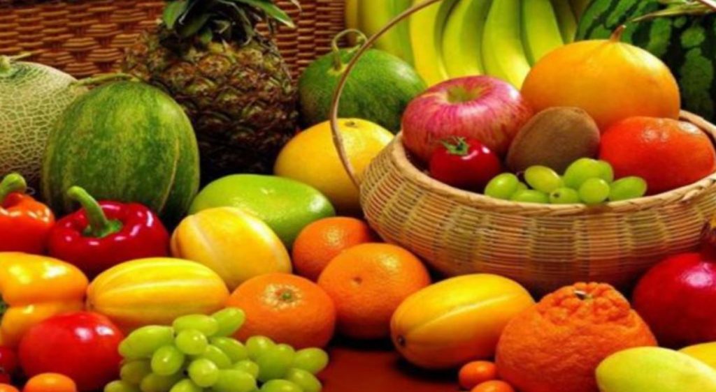 बर्खा लागेसँगै महँगियाे  स्याउदेखि अनारसम्मकाे मूल्य