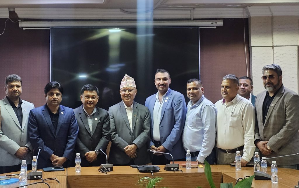 नाडा प्रतिनिधिमण्डल र अर्थमन्त्रीबीच छलफल : व्यवसायीको सुरक्षा, नीति सुधार र प्रोत्साहन प्याकेजमा जोड