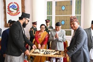इन्द्रजात्रा अवलोकन गर्न हनुमानढोका पुगेका राष्ट्रपति पौडेललाई मेयर बालेनले गरे स्वागत (तस्बिरहरु)