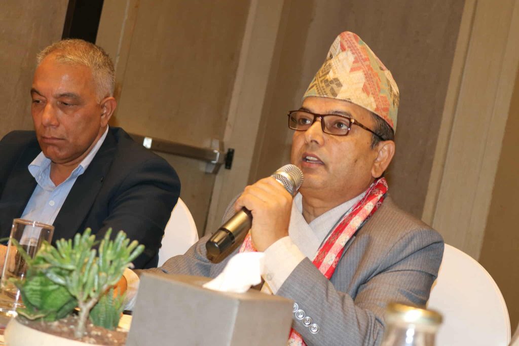 ब्यूरोक्रेसी कानून देखाएर पन्छिन मिल्दैन : उद्योग सचिव घिमिरे