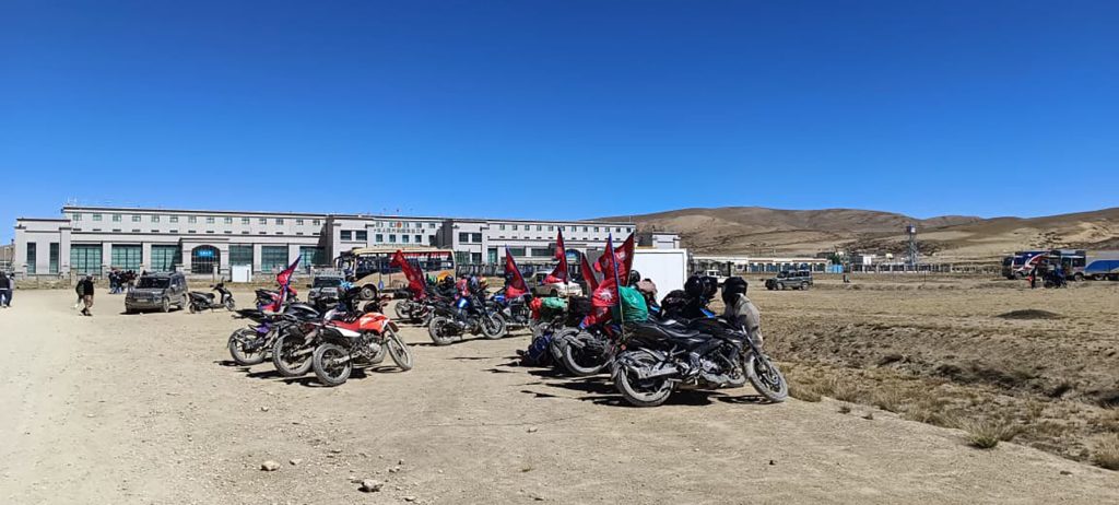मुस्ताङ भन्सारको राजस्व तीन अर्ब नाघ्यो, ४९८ वटा विद्युतीय कार आयात