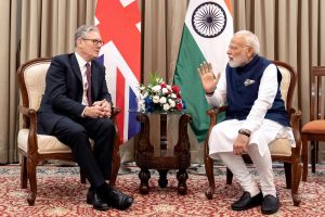 मोदी–स्टार्मर भेट :  विश्वको चौथो र पाँचौँ अर्थतन्त्रबीचको सम्बन्धमा ‘नयाँ ऊर्जा’ थपिएको मोदीको भनाइ