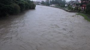प्रमुख आठ नदीमा खतराको तह पार, १२ नदी सतर्कताको तहमाथि