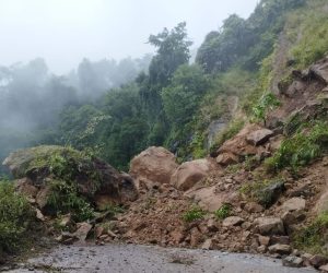 यी १८ राजमार्गमा आज यातायात पूर्ण रुपमा अवरुद्ध