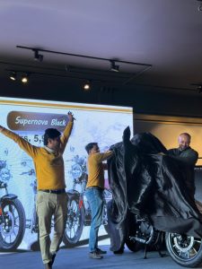 रोयल इनफिल्ड मेटिओर ३५० लाइनअप सार्वजनिक, यस्ता छन् विशेषता