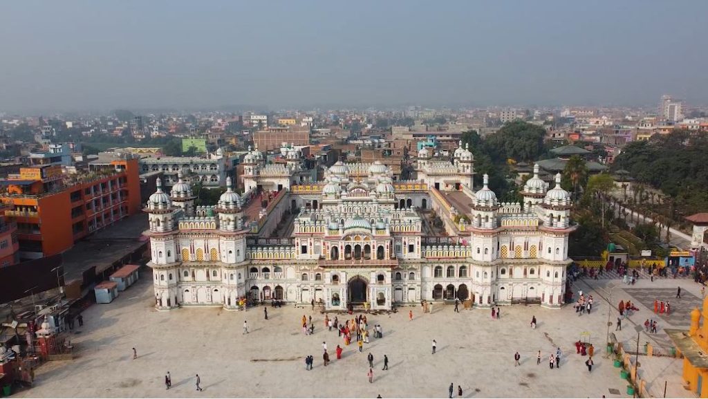 जनकपुरमा विद्यालयहरु तीन दिन बन्द, माछा मासु र मदिरा बेच्न प्रतिबन्ध