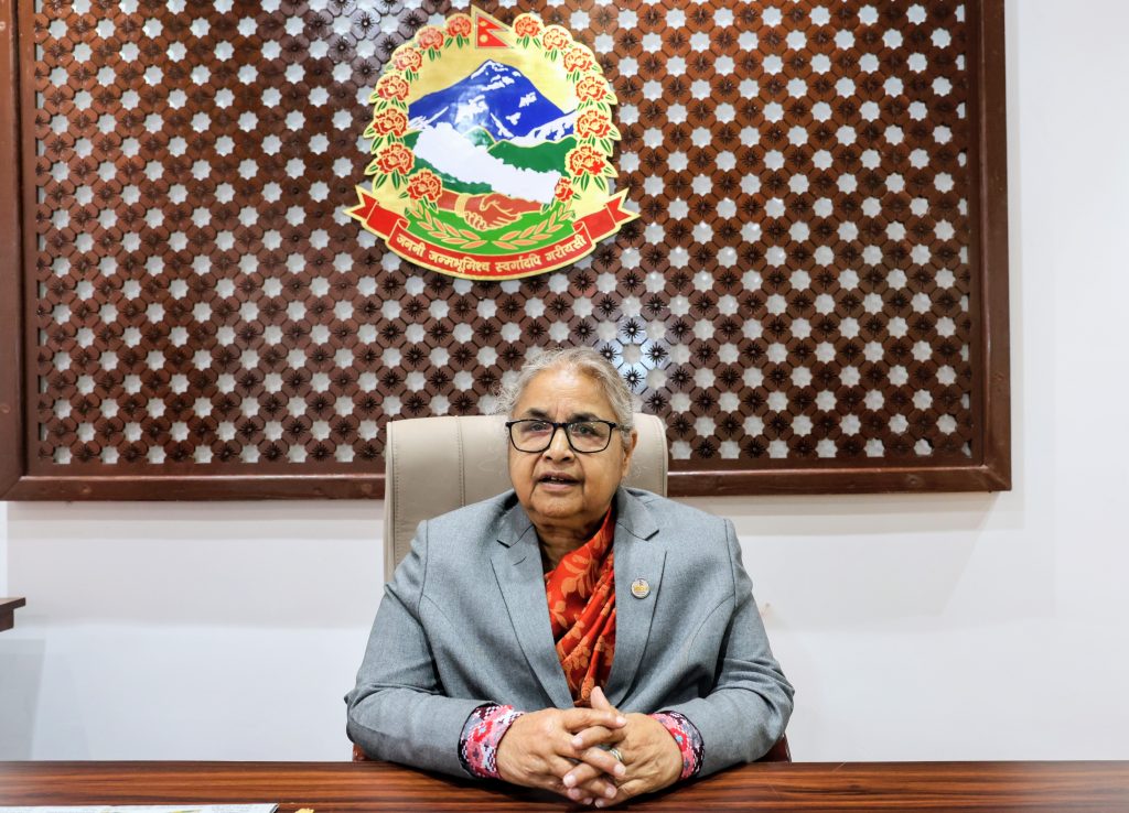 प्रधानमन्त्री कार्कीसँग प्रमुख दलका शीर्ष नेताबीच छलफल हुँदै