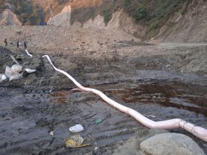 बञ्चरेडाँडाका स्थानियसँग जनाइएका प्रतिबद्धता कार्यान्वयन गर्दै सरकार, फोहोर व्यवस्थापनमा अवरोध नगर्न मन्त्री घिसिङको आग्रह