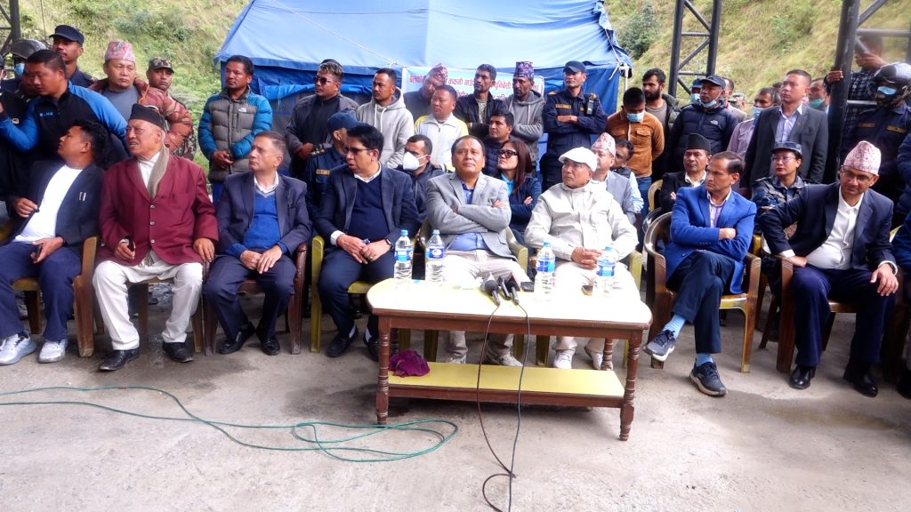 बन्चरेडाँडा ल्याण्डफिल्ड साइटको समस्या समाधान गर्न अनुगमन समिति, साइटमा तत्काल बत्ति जडान गरिने