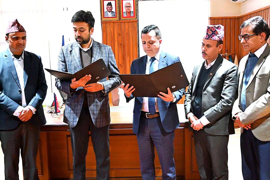 प्रोटेक्टिभ माइक्रो इन्स्योरेन्सका नवनियुक्त अध्यक्ष सरियाले सम्हाले कार्यभार